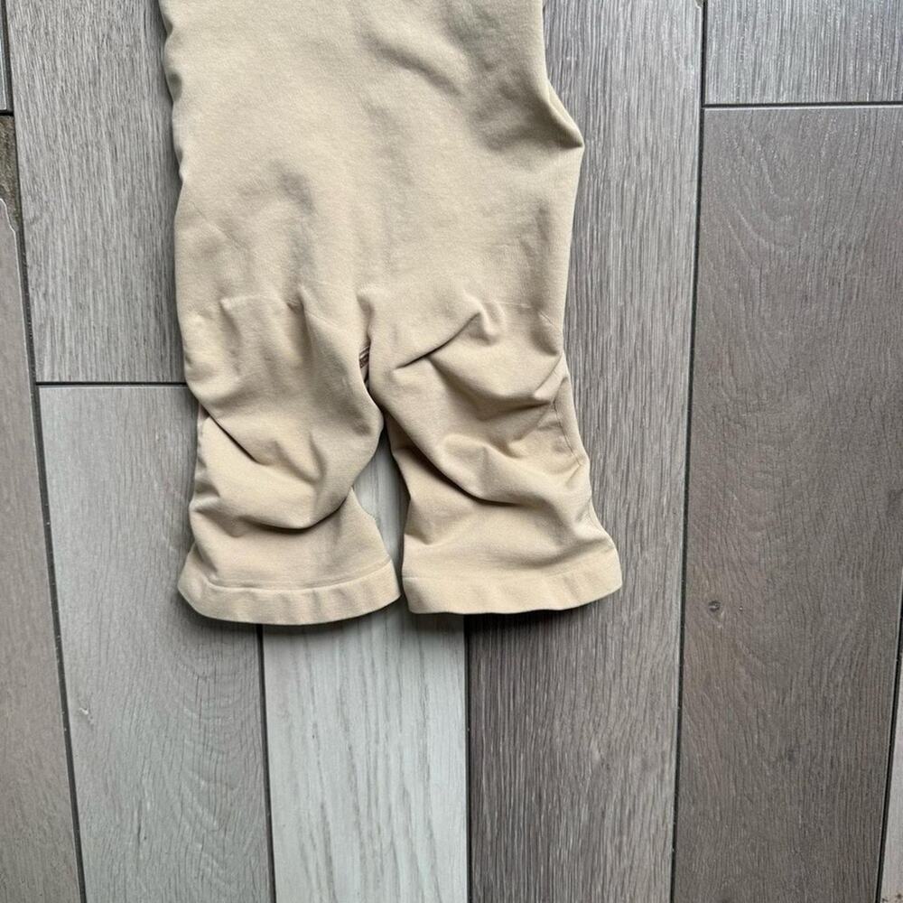 skims seamless bodysuit - Picture 6 of 8